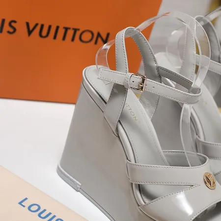 ルイヴィトン サンダル