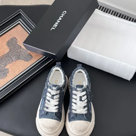シャネル カジュアルシューズ