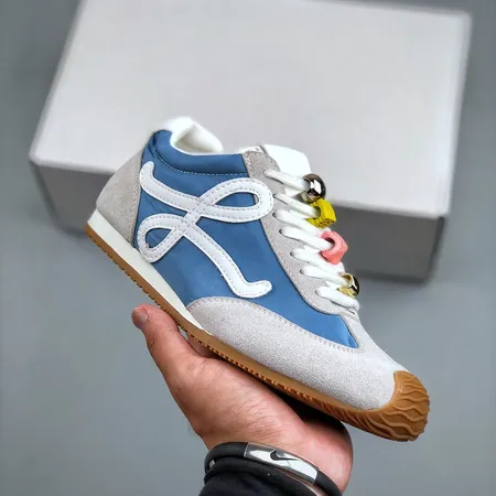 ロエベ カジュアルシューズ