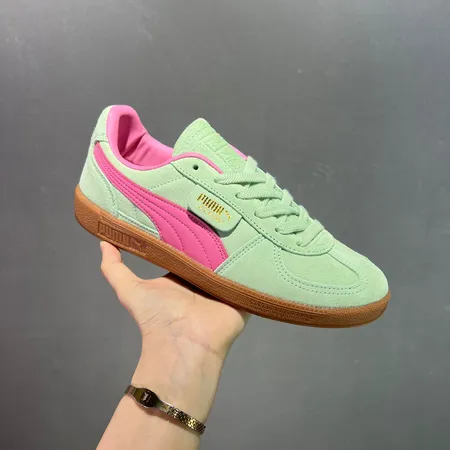 プーマ カジュアルシューズ