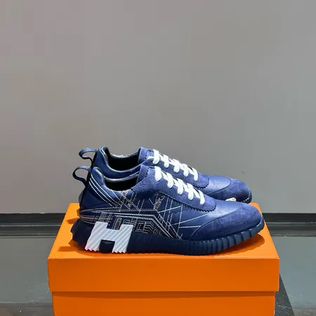 エルメス スニーカー