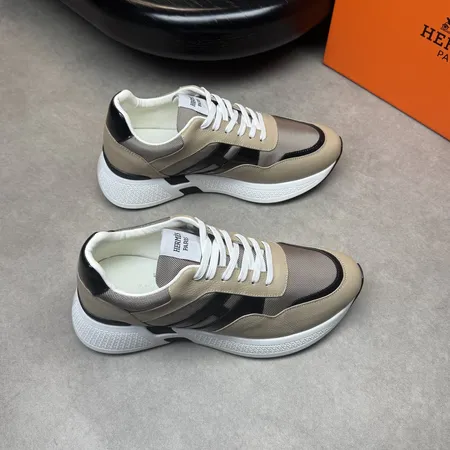 エルメス スニーカー
