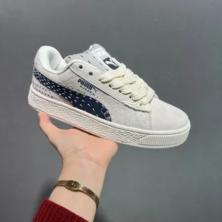 プーマ カジュアルシューズ