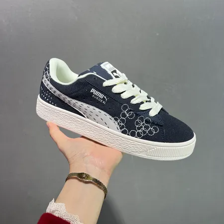 プーマ カジュアルシューズ