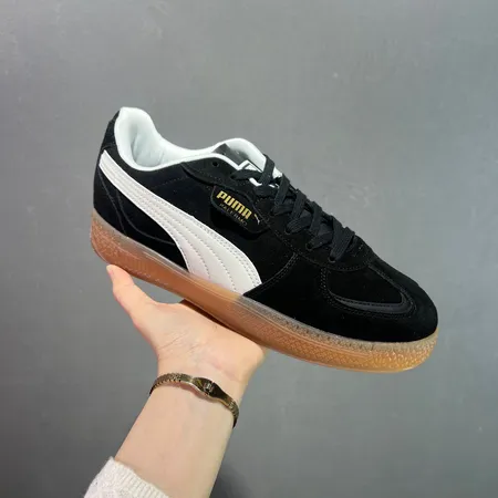 プーマ カジュアルシューズ