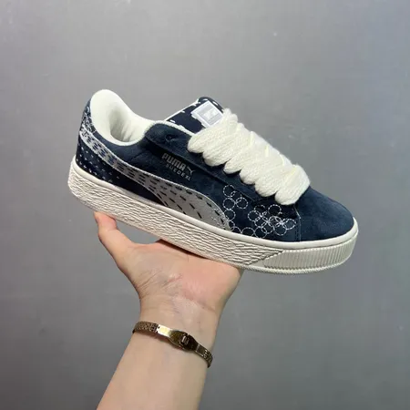 プーマ カジュアルシューズ