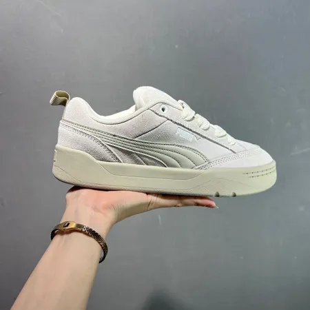 プーマ カジュアルシューズ