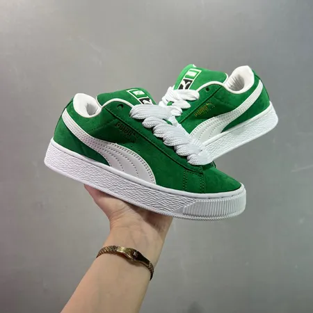 プーマ カジュアルシューズ