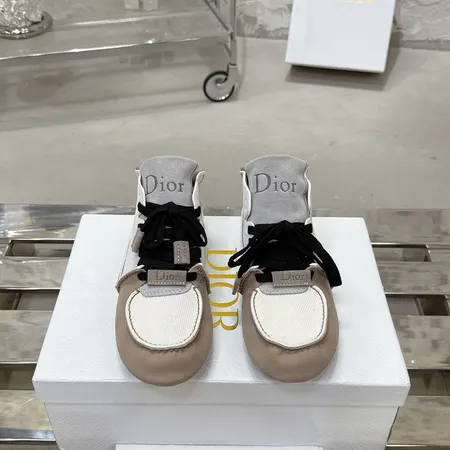 ディオール カジュアルシューズ