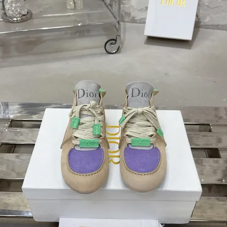 ディオール カジュアルシューズ