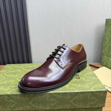 グッチ ビジネスシューズ