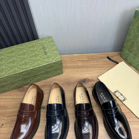 グッチ ビジネスシューズ