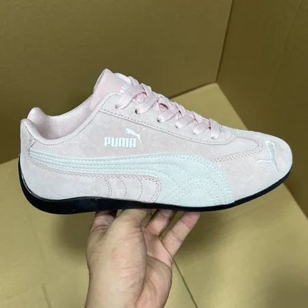 プーマ カジュアルシューズ