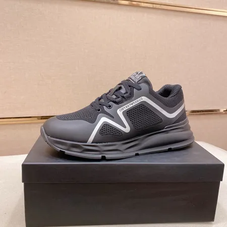 アルマーニ スニーカー