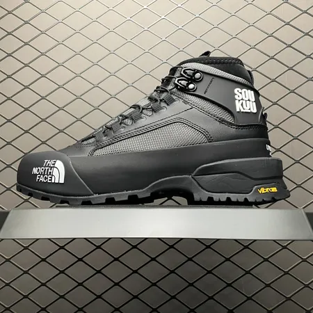 ノースフェイス カジュアルシューズ