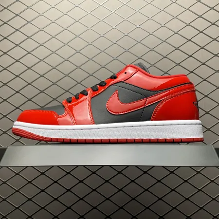 エアジョーダン スニーカー