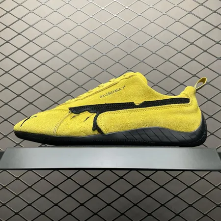 プーマ カジュアルシューズ