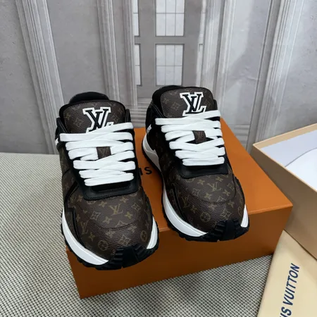 ルイヴィトン スニーカー