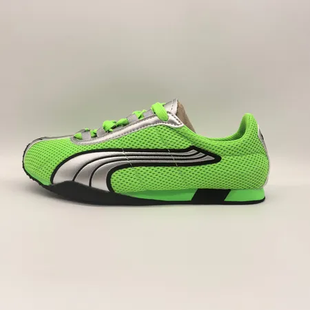 プーマ カジュアルシューズ