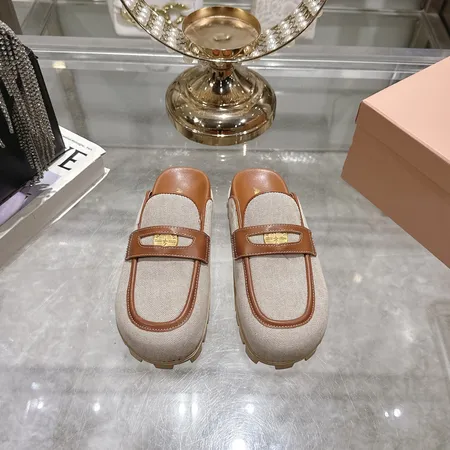 ミュウミュウ スリッパ