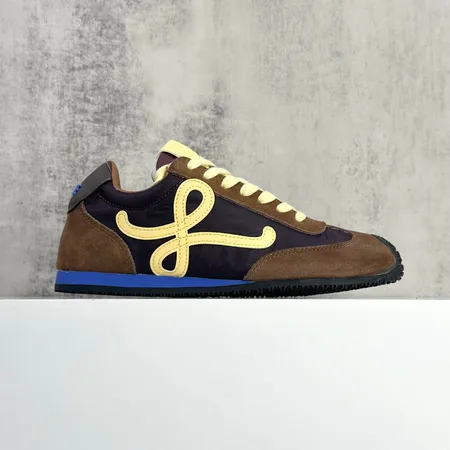 ロエベ スニーカー