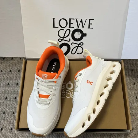 ロエベ スニーカー