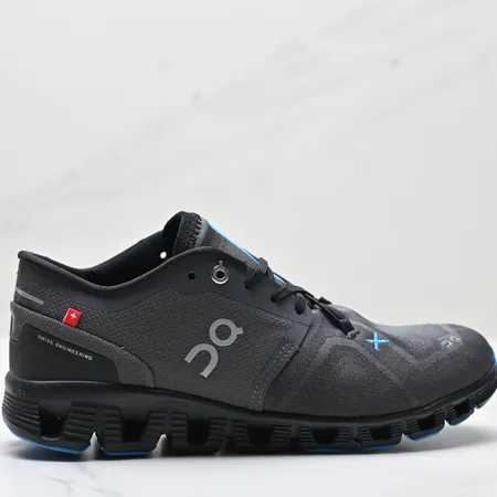 ロエベ スニーカー