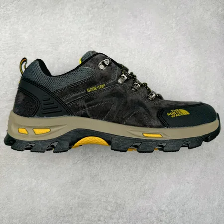 ノースフェイス スニーカー