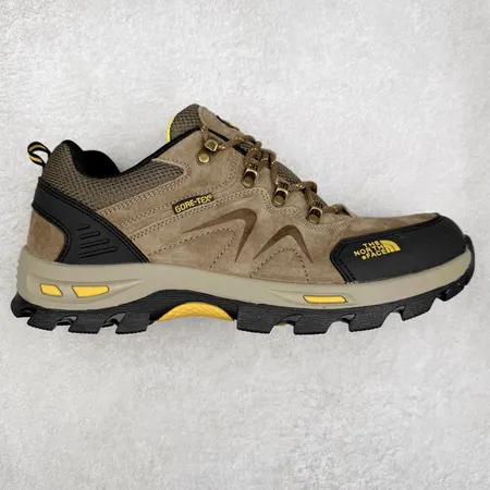 ノースフェイス スニーカー
