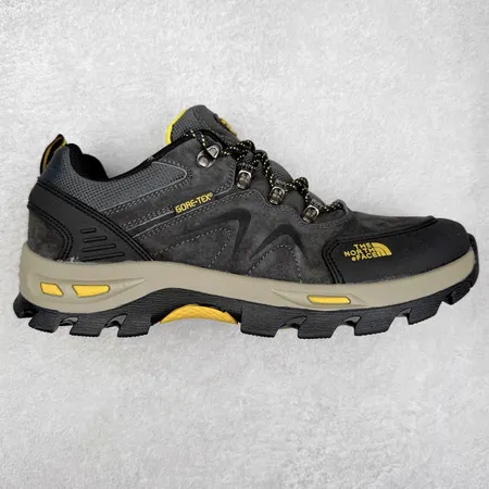 ノースフェイス スニーカー