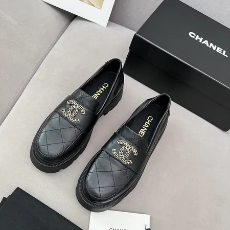 シャネル カジュアルシューズ