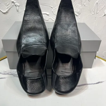 バレンシアガ ビジネスシューズ