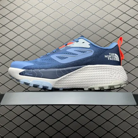 ノースフェイス スニーカー