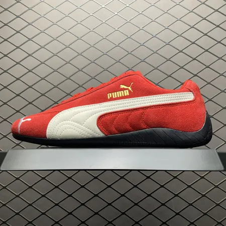 プーマ スニーカー