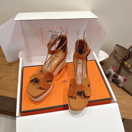 エルメス サンダル