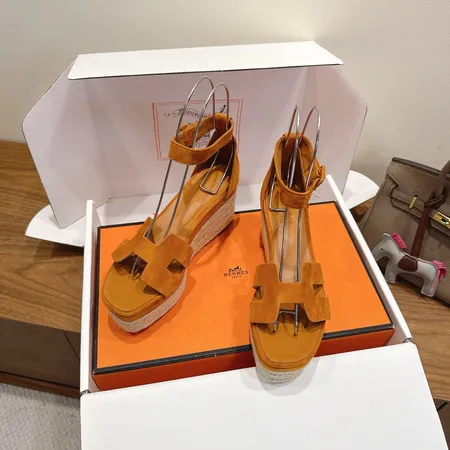 エルメス サンダル