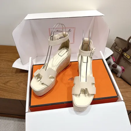 エルメス サンダル