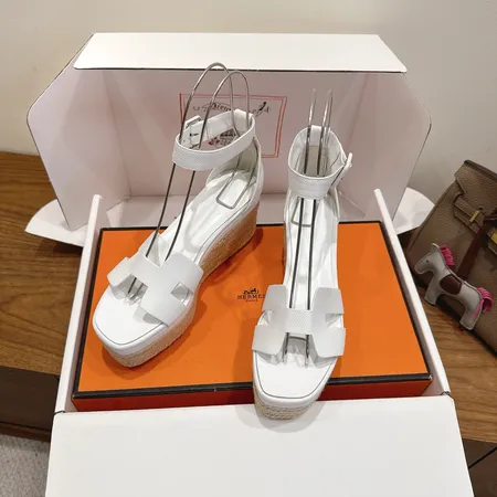 エルメス サンダル