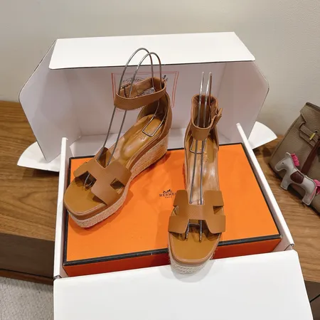 エルメス サンダル