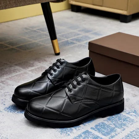 ボッテガ ヴェネタ ビジネスシューズ