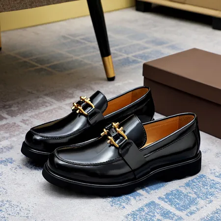 ボッテガ ヴェネタ ビジネスシューズ