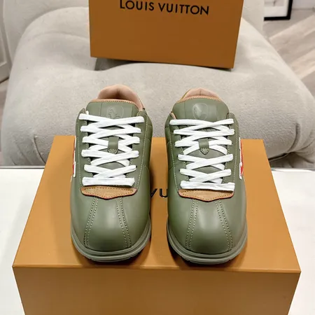 ルイヴィトン カジュアルシューズ