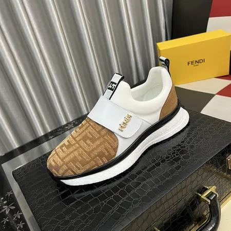 フェンディ スニーカー