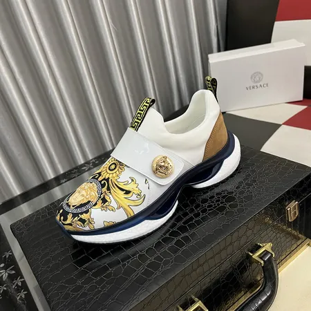 ヴェルサーチ カジュアルシューズ