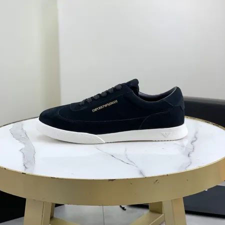 アルマーニ カジュアルシューズ