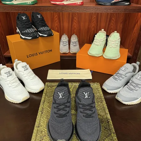 ルイヴィトン スニーカー