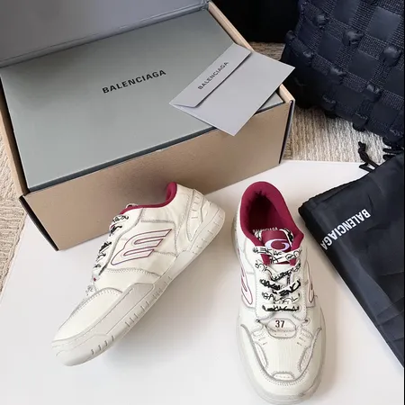 バレンシアガ カジュアルシューズ