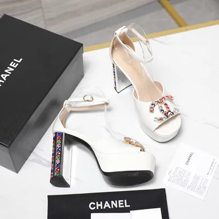 シャネル サンダル
