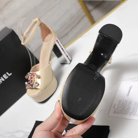 シャネル サンダル