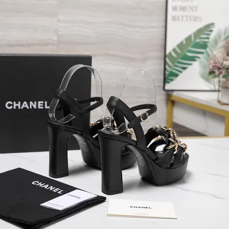 シャネル サンダル